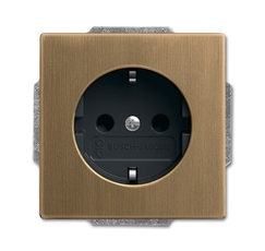 Розетка SCHUKO 16А 250В с защитными шторками, серия Династия, Латунь античная, черная роспись | 2013-0-5401 | 2CKA002013A5401 | ABB