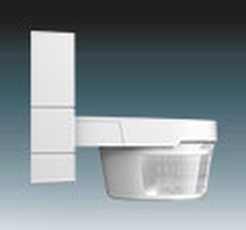 6179/01-204-500 Датчик движения Watchdog 220° KNX, белый | 6132-0-0313 | 2CKA006132A0313 | ABB