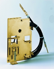 Блокировка взаимная механическая - комплект удлинённых тросиков типа C, вертикальное размещение Emax E1/6 (часть 1) | 1SDA066096R1 | ABB