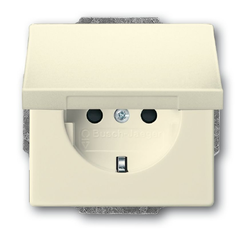 Розетка SCHUKO 16А 250В с крышкой, серия solo/future, цвет savanne/слоновая кость | 2018-0-1465 | 2CKA002018A1465 | ABB