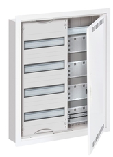 Шкаф 48М в нишу с медиапанелями 684х560х120 с расстоянием между DIN-рейками 125 мм и самозажимными клеммами N/PE и дверью с вент. отверстиями U42MML |