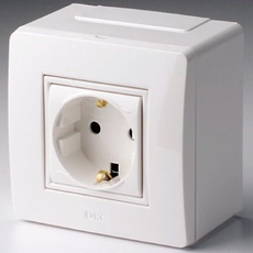 Коробка для миниканалов с силовой розеткой