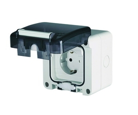 Розетка наружная с повышенной защитой IP66