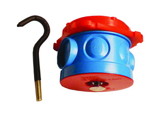 Коробка потолочная с крюком для заливки в бетон 70х57мм