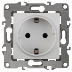 Розетка 12-2001-01 2P+E Schuko, 16АХ-250В, без м.лапок, белый (10/100/2400) |Б0014681 | ЭРА