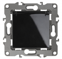 Розетка 12-2103-06 2P+E Schuko со шторками с крышкой, 16АХ-250В, чёрный (10/100/2400) |Б0014698 | ЭРА