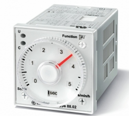 Таймер мультифункциональный (AI, DI, GI, SW, BE, CE, DE), функции SET, RESET; монтаж на панель или в розетку | 880202300002PAS | Finder