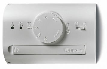 Комнатный термостат; питание 3В DС; 1СО 5А; монтаж на стену; поворотная ручка, переключатель ДЕНЬ/НОЧЬ; дисплей; цвет б | 1T4190030000PAS | Finder