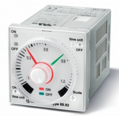 Таймер 1-функциональный (PI); монтаж на панель или в розетку; 8-штырьковый разъем; питание 12…240В АС/DC; 2CO 5A | 889202400000PAS | Finder