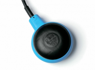 Поплавковый выключатель - 2 водонепроницаемые камеры; для управления насосами технического водопровода; кабель ACS 15м | 72A100001502 | Finder