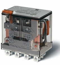 Миниатюрное силовое электромеханическое реле; монтаж в розетку или наконечники Faston (4.8х0.5мм); 4CO 12A | 563480480010PAS | Finder