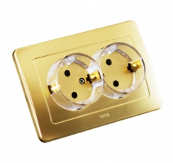 Розетка скрытой установки, двухместная, с заземляющим контактом, со шторками, цвет золото | РС16-382-07 | HEGEL
