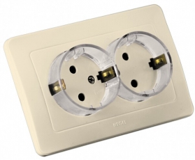 Розетка скрытой установки, двухместная, с заземляющим контактом, со шторками, цвет слоновая кость | РС16-382-01 | HEGEL