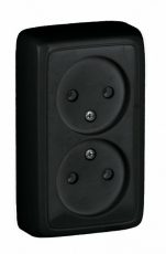 Розетка открытой установки, двухместная, с изолирующей пластиной, цвет черный | РА16-143-08 | HEGEL