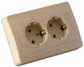 Розетка скрытой установки, двухместная, с заземляющим контактом, со шторками, цвет сосна | РС16-352-02 | HEGEL