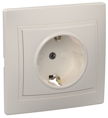 Розетка 1-местная с заземляющим контактом с защитной шторкой 16А керамика КВАРТА кремовый