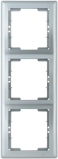 Рамка трехместная вертикальная BOLERO серебряный