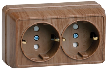 Розетка РСш22-3-ОД двухместная с заземляющим контактом с защитными шторками 16А открытая установка Октава дуб