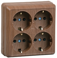 ОКТАВА Розетка четырехместная наружная с заземлением дуб