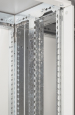 Стойка компактная - XL3 4000 - у шкафов шириной 475 мм | 020512 | Legrand