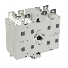 Перекидной выключатель-разъединитель DCX-M - 800 А - типоразмер 4 - 3П+Н - винтовые зажимы | 431130 | Legrand