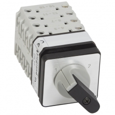 Переключатель на 2 направления - без положения ''0'' - PR 17 - 4П - 8 контактов - крепление на дверце | 027468 | Legrand