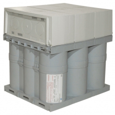 Вакуумированный конденсатор Alpivar2 - 3 клеммы - стандартный - 400 В - с крышкой - 100 квар | V10040CB | Legrand