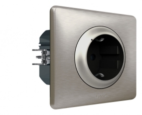 Розетка умная с/з Celiane 16А 230В рамка титан; титан Netatmo | 064837 | Legrand