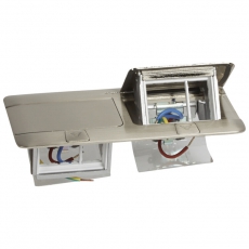 Выдвижной розеточный блок - неукомплектованный - IP 40 - 6 модулей - нержавеющая сталь | 054022 | Legrand