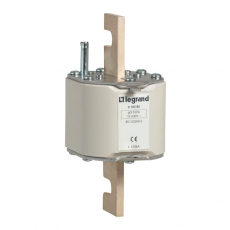 Предохранитель типа gG - размер 4 - с бойком - 630 A | 018580 | Legrand