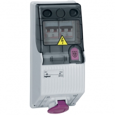 P17 Пан.с трансф. 220/24В 160ВА авт.выкл. в щит. роз.16А 2К 24В IP44 280х125 | 058925 | Legrand