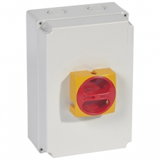 Выключатель дистанцион. 3П 50А в боксе IP65 | 022175 | Legrand