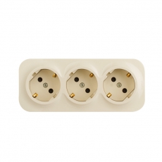 Quteo Сл. кость Розетка 3-я с/з с шт | 782268 | Legrand