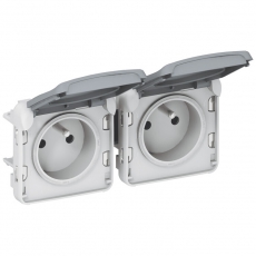 Plexo Серый Розетка 2-ая гориз. 2К+З фр.ст. IP55 | 069562 | Legrand