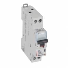Выключатель автоматический однополюсный (1п+N) DX3 6000 32А B 10кА | 407478 | Legrand