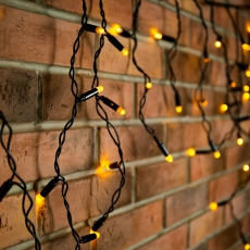 Гирлянда Айсикл (бахрома) светодиодный, 4,8 х 0,6 м, черный провод, 230 В, диоды желтые, 176 LED | 255-131 | NEON-NIGHT