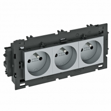 Розетка тройная 0° Modul45connect франц. стандарт, 250 В, 16A (серебристый) (STD-F0C8 AL3) | 6120652 | OBO Bettermann