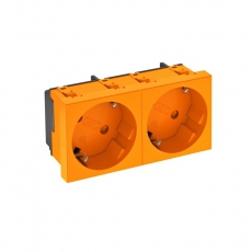 Розетка двойная 33° с з/к, 250 В, 16A (оранжевый) (STD-D3 ROR2) | 6120104 | OBO Bettermann