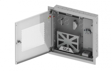 Шкаф квартирный телекоммуникационный встраиваемый с радиопрозрачной дверцей ШТ-НСс 4+3 патч-корда, делитель 1х4 ССД | 130411-01178 | СВЯЗЬСТРОЙДЕТАЛЬ