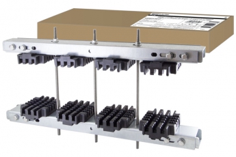 Набор шинных держателей и крепежа усиленный НШДУ 3/10 TN для 3Р+N шин 30-200 x 10 мм | SQ0834-0017 | TDM