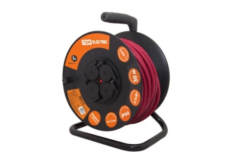 Удлинитель силовой УКз16-004  (IP44 4 места/30м КГ 3х1,5 пласт. катушка) | SQ1301-0544 | TDM