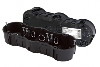 Коробка установочная 212х70х45 трехместная, инд. штрихкод с саморезами | SQ1402-1919 | TDM