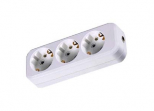 Колодка розеточная 3 гнезда 2П+3 16А 250В белая  | SQ1806-0013 | TDM