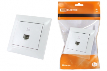 Розетка компьютерная RJ45 белая 
