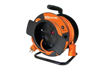 Удлинитель силовой УК10-001 (штепс. гнездо/40м ПВС 2х0,75) | SQ1301-0502 | TDM