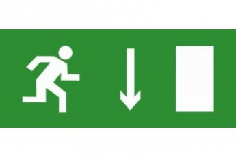 Эвакуационный знак ЭП08 Выход (правосторонний) 140x280 мм | ЭП08 140280 | TechnoLux
