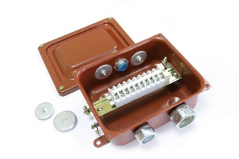 Коробка распределительная клеммная ККМА-10 У2 IP54 | zeta30372 | ЗЭТАРУС